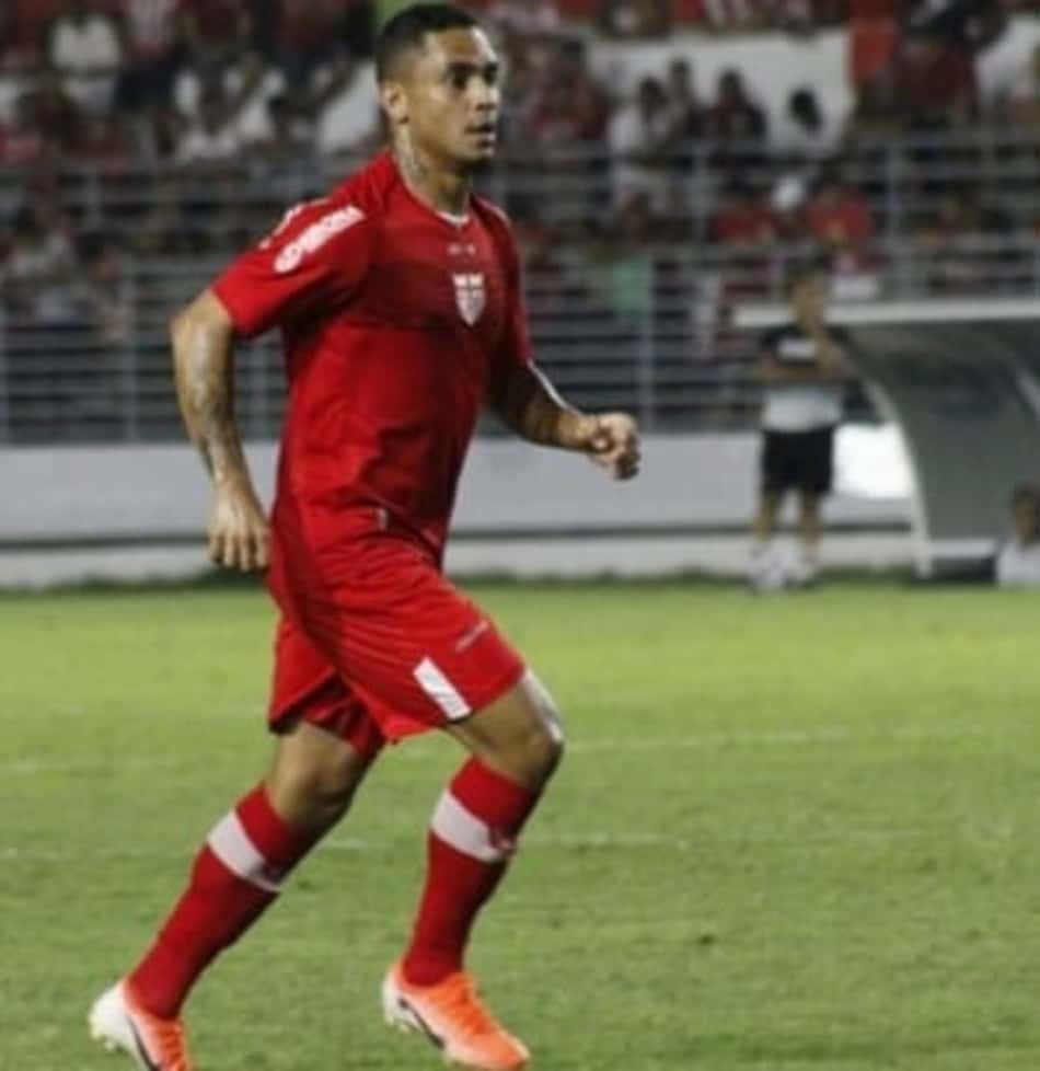 Bryan espera que CRB mantenha o embalo diante do Oeste