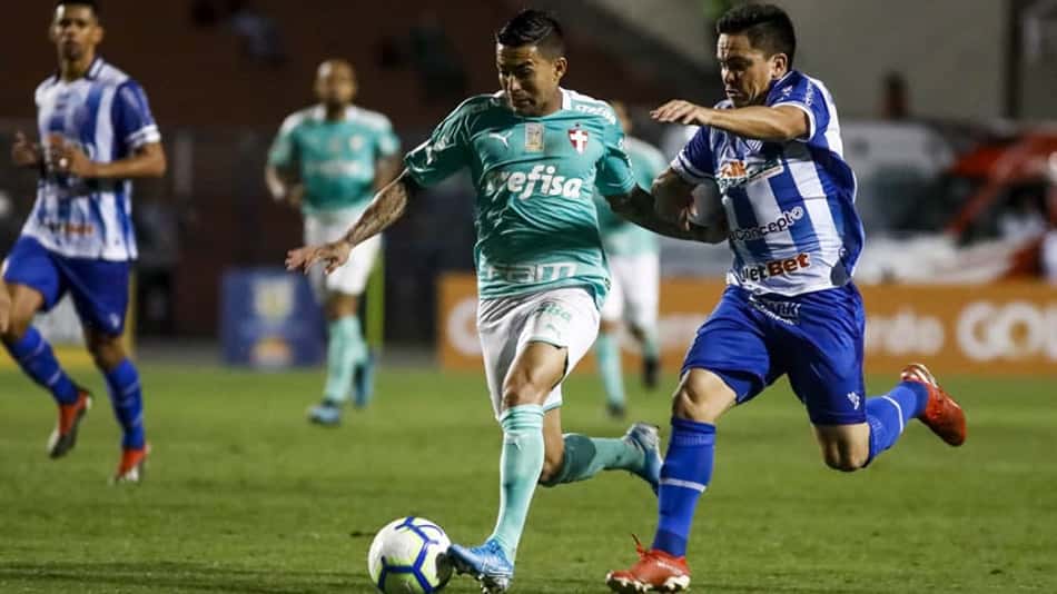 Apesar da goleada, Argel Fucks vê ponto positivo no CSA