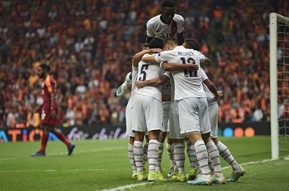 PSG vence Galatasaray e dispara na liderança do Grupo A da Champions
