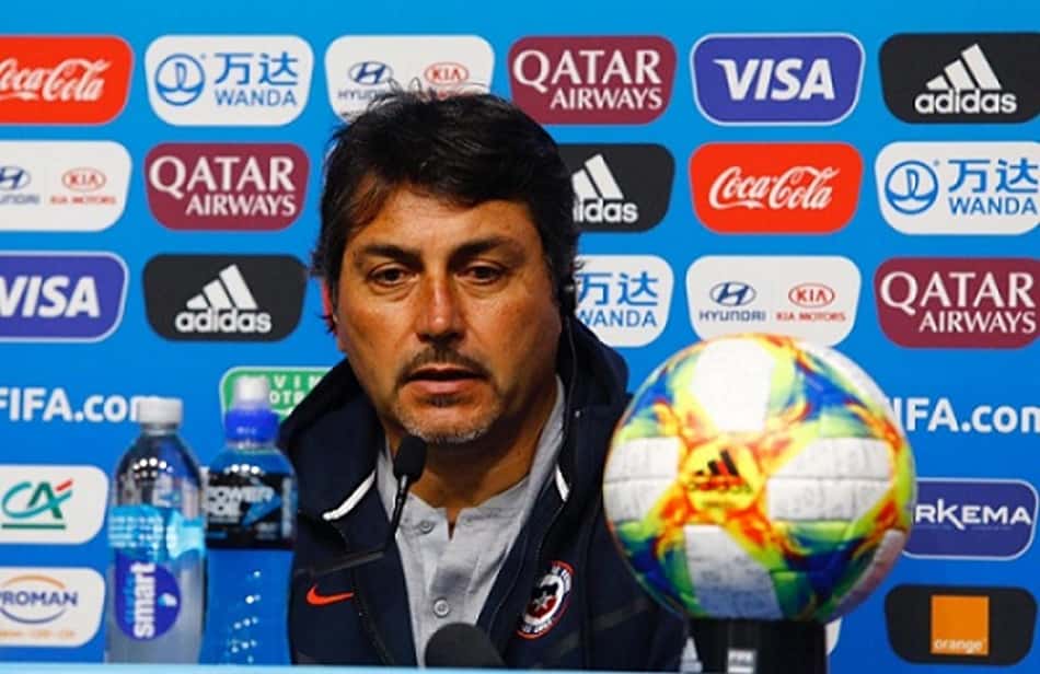José Letelier - seleção feminina do Chile