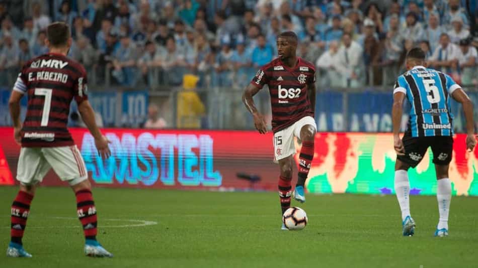 Em tempos distintos, Fla aproveita fragilidade do Grêmio para 'ser melhor em todos aspectos' na Arena