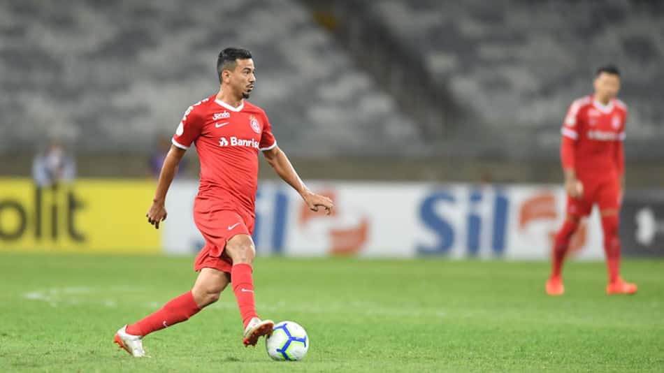 VÍDEO: Espírito coletivo do Inter após vitória é exaltado por Rodrigo Lindoso