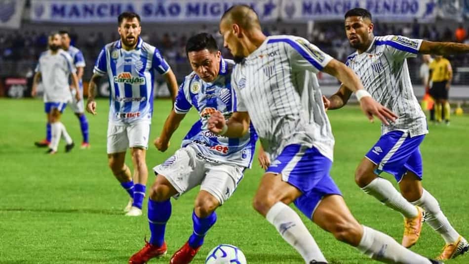 Avaí quer a gravação do VAR e vai tentar a anulação do jogo contra CSA