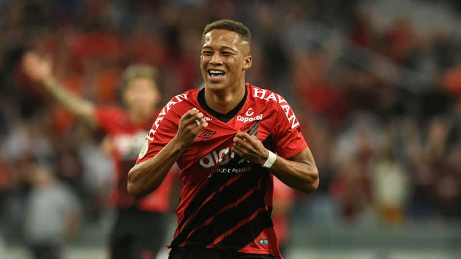 Vitinho destaca final contra o Flamengo: 'Pontapé da temporada'