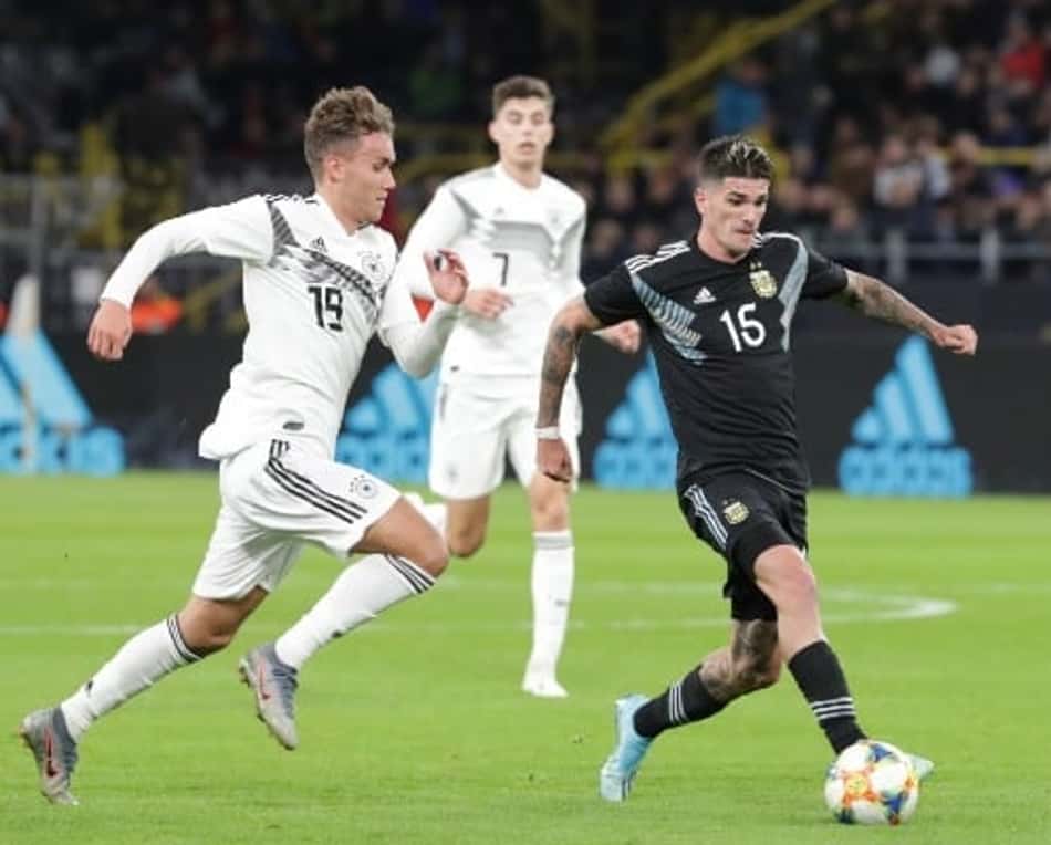 Na raça, Argentina sai atrás, mas consegue empate contra a Alemanha