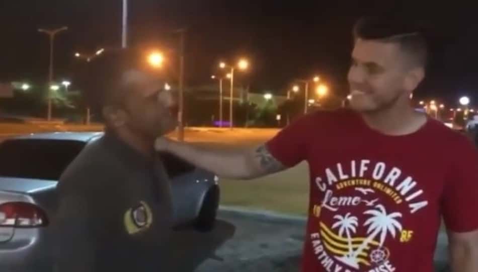 Ivanaldo agradecendo ajuda de Marcelo Boeck