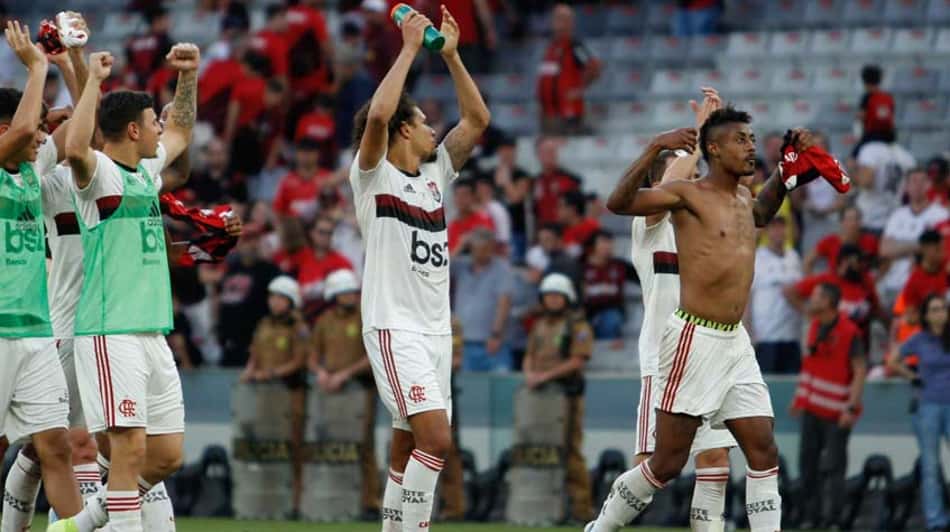 O que fica de marcante na histórica vitória do Flamengo na Baixada
