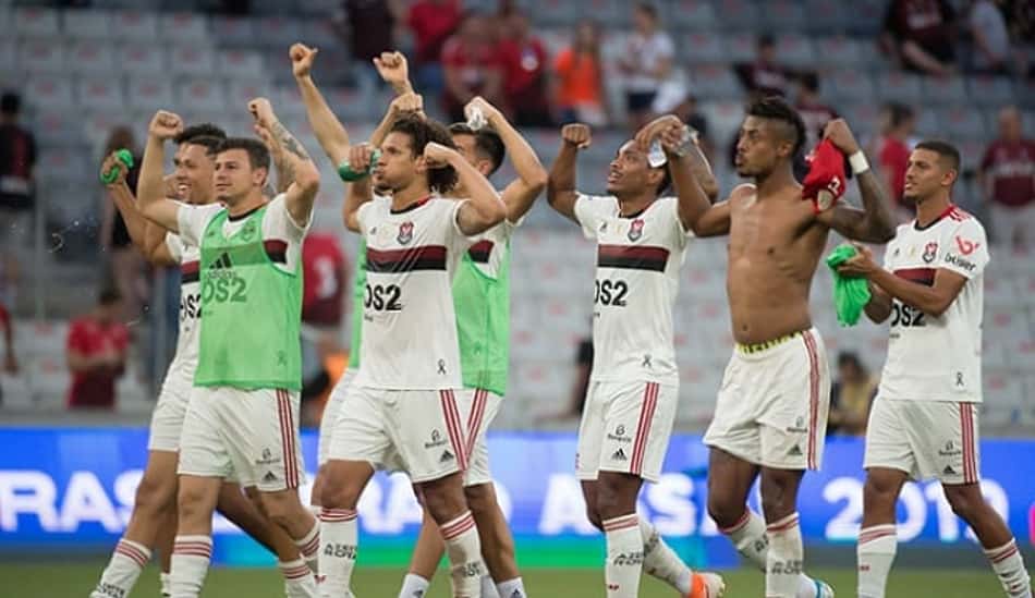 Relembre duelos marcantes e recentes entre Athletico e Flamengo, que se enfrentam na Copa do Brasil