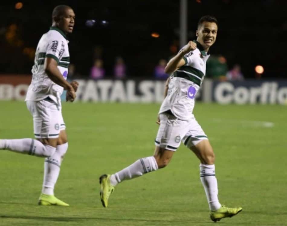 Em partida movimentada, Coritiba vence o São Bento fora de casa e permanece no G-4