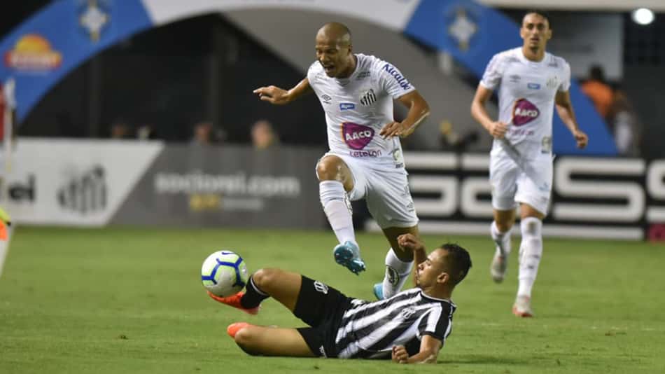 Santos x Ceará - Carlos Sánchez