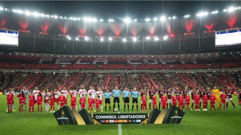 'Final' do Brasileirão! Quem faz melhor campeonato: Flamengo ou Internacional? Escolha e vote!