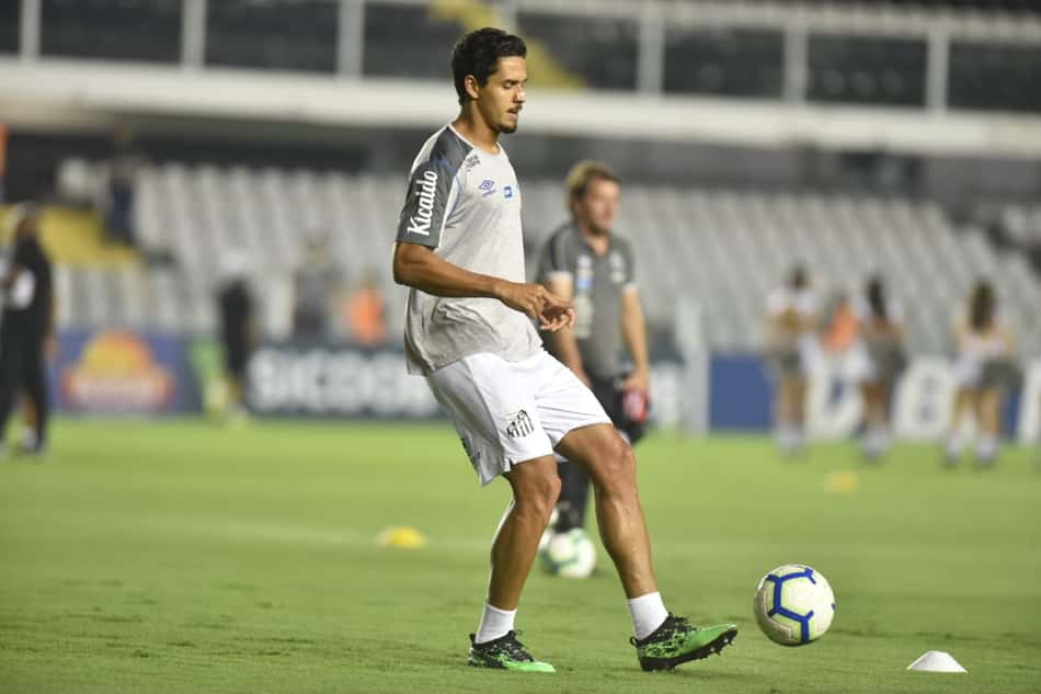 Sem Veríssimo, Santos divulga lista para a estreia do Paulistão