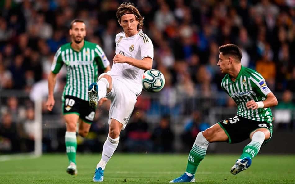 Real Madrid x Real Betis: onde assistir e prováveis escalações