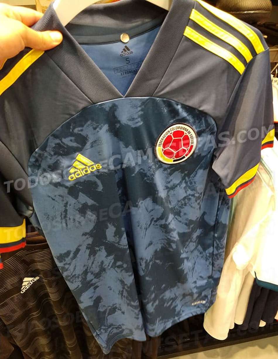 Nova camisa reserva da seleção da Colômbia tem fotos antecipadas por site