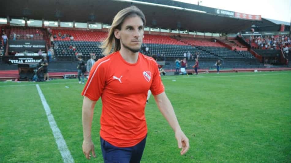 Furacão mira nome de Sebastián Beccacece para repôr saída de Tiago Nunes