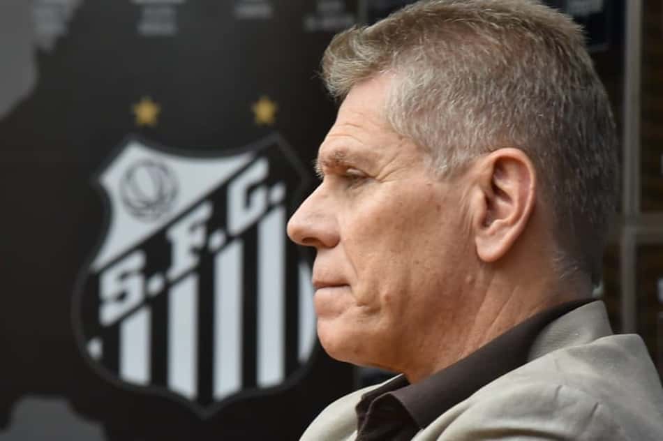 Sem gerente de futebol, Ceará procura Paulo Autuori
