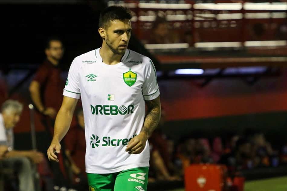 Lateral do Cuiabá avalia relevância do fator casa na final da Copa Verde