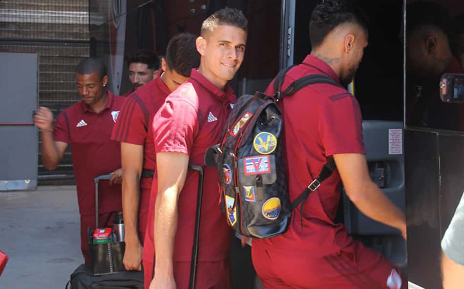 Borré mostra confiança no River, mas elogia o Flamengo: 'Estilos parecidos'
