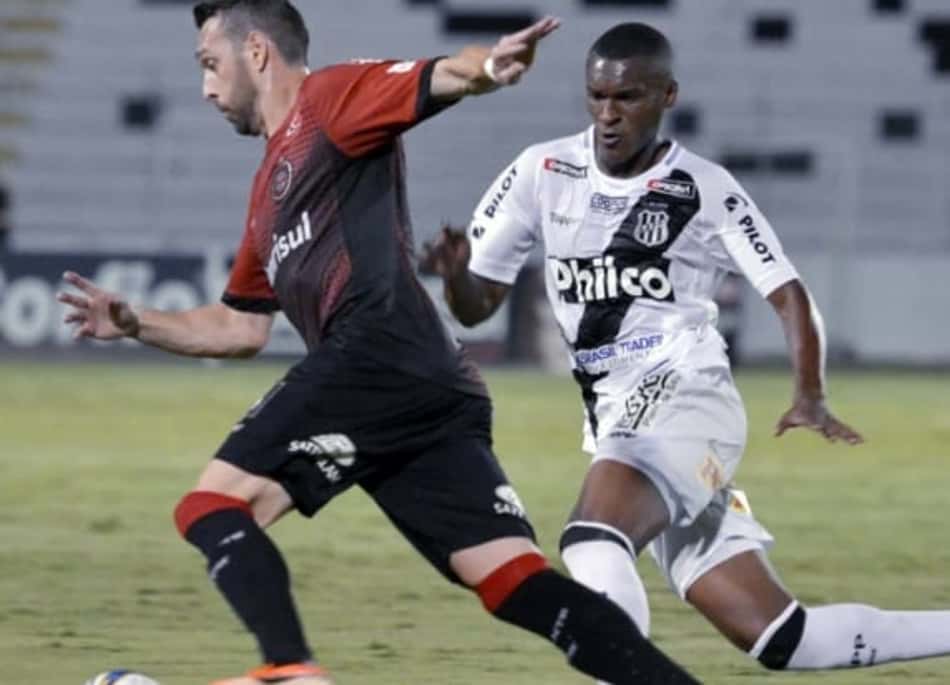 Em Campinas, jogo por G4 ou Z4 ocorre entre Ponte Preta e Brasil-Pel