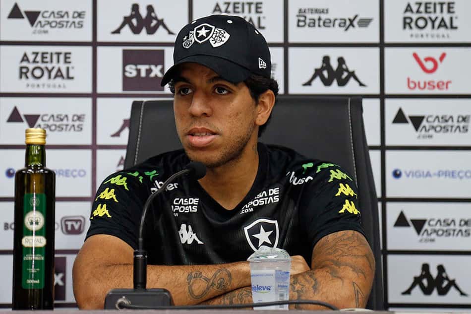 Yuri comemora evolução no Botafogo: 'Não era ninguém até agosto'