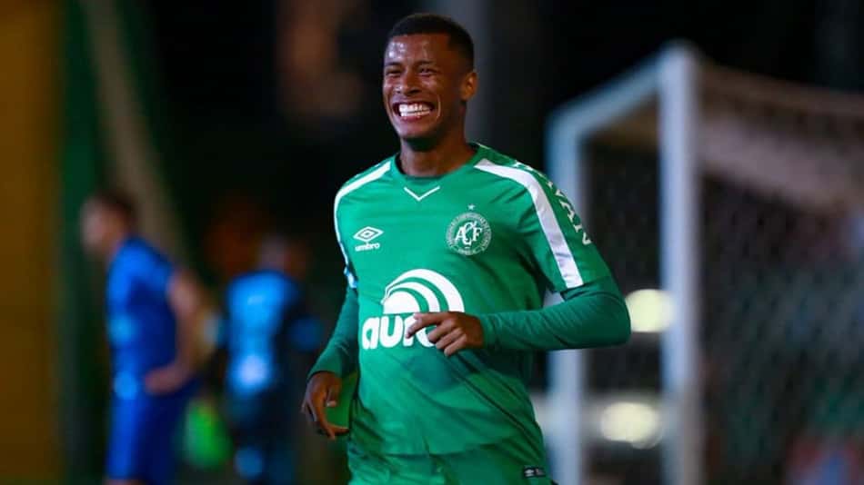 Chapecoense renova contrato com patrocinador master para 2020