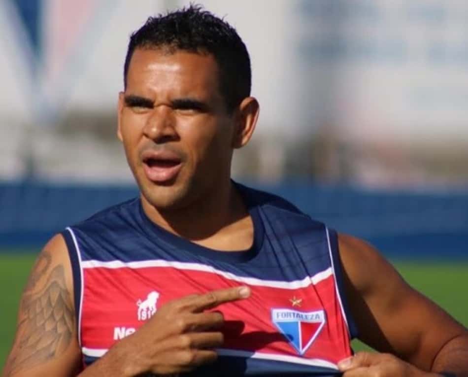 Ederson projeta duelo contra o Guarany de Sobral
