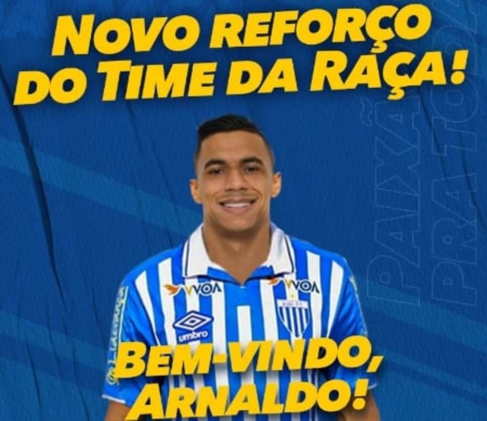 Avaí confirma a chegada do lateral Arnaldo
