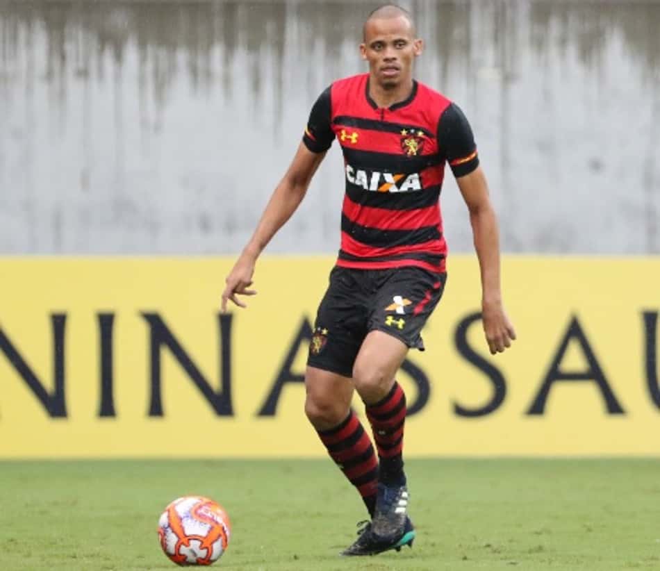 Cleberson promete brigar pelo seu espaço no Sport em 2020
