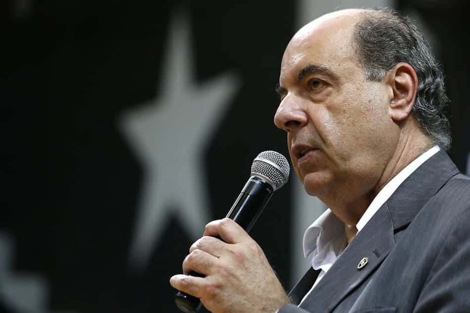 Botafogo acerta salários de janeiro e parte de fevereiro dos funcionários