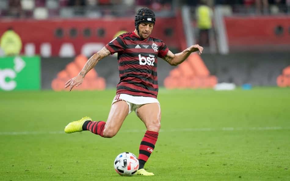 Em alta e na briga pelo Mundial, Rafinha vira nome forte para voltar à Seleção