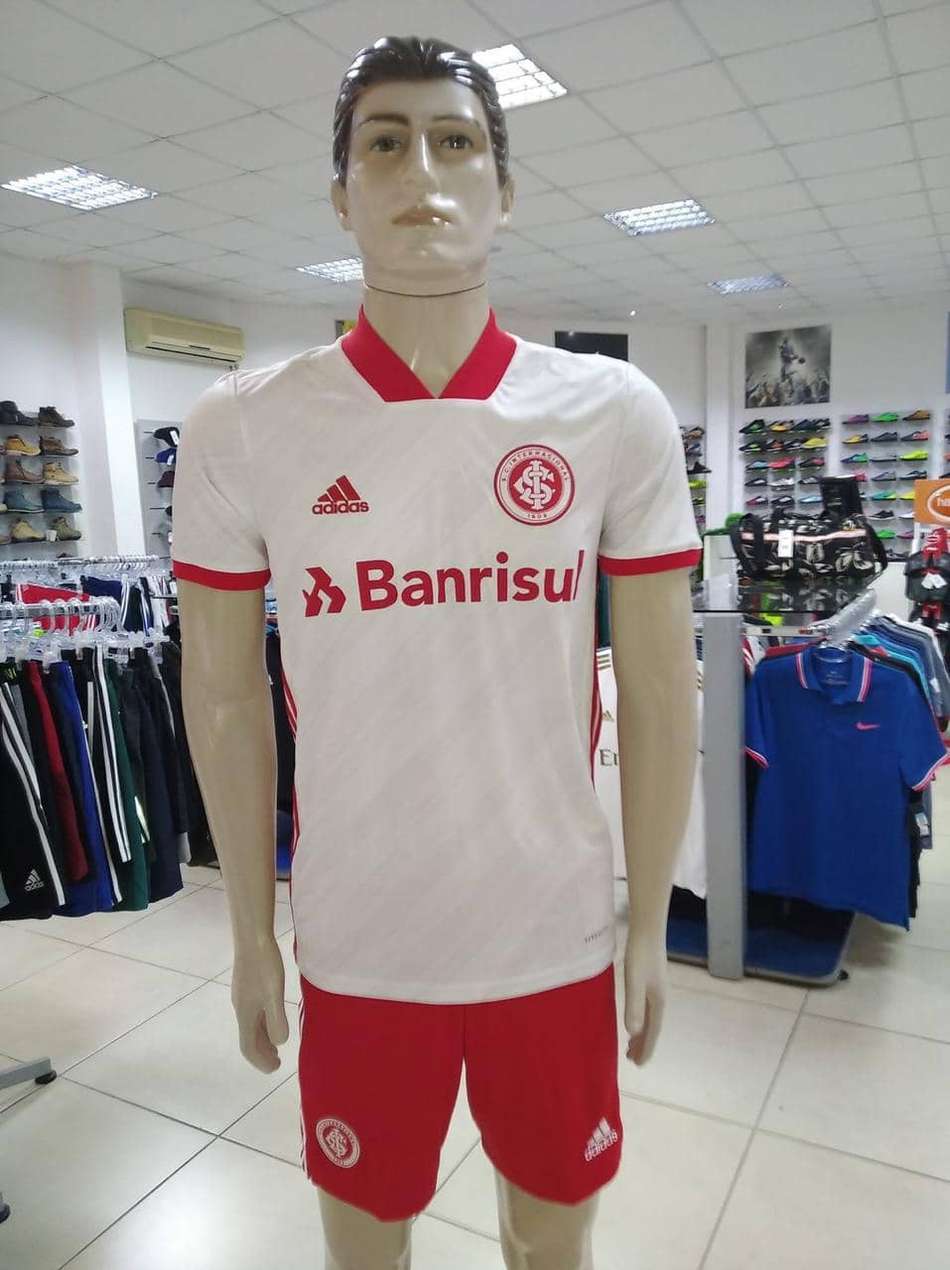 Possível novo uniforme 2 do Internacional tem foto vazada na internet