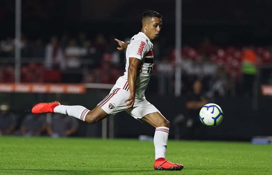 Igor Vinícius fala em 'relaxada que não pode' após vitória do São Paulo