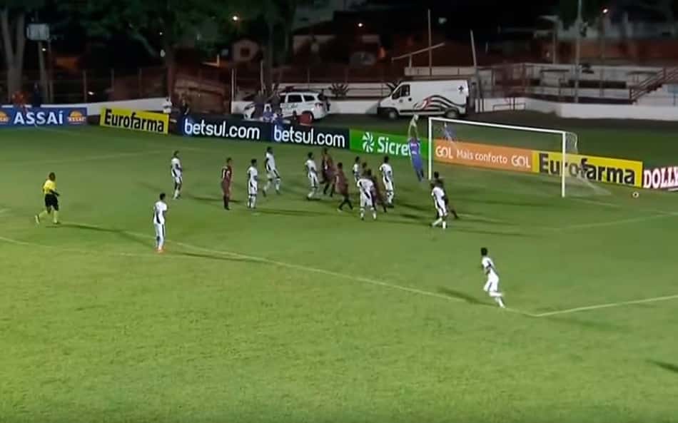 Goleiro falha no fim, e Vasco empata com Jacuipense pela Copa São Paulo