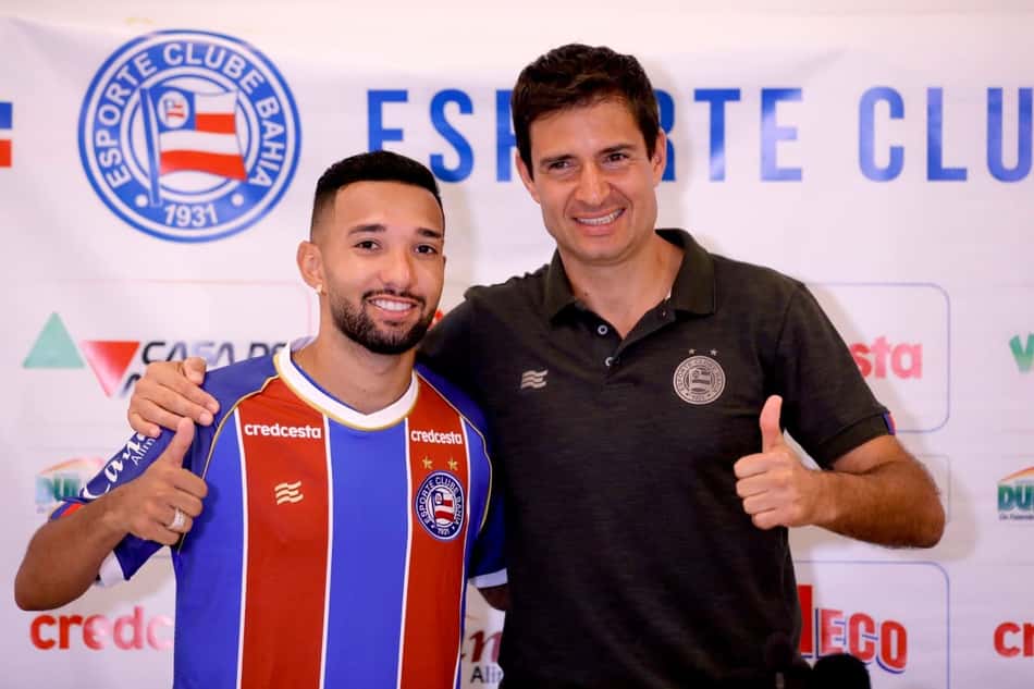 Ciclo no Corinthians, ambientação e brincadeira: como foi a apresentação de Clayson no Bahia