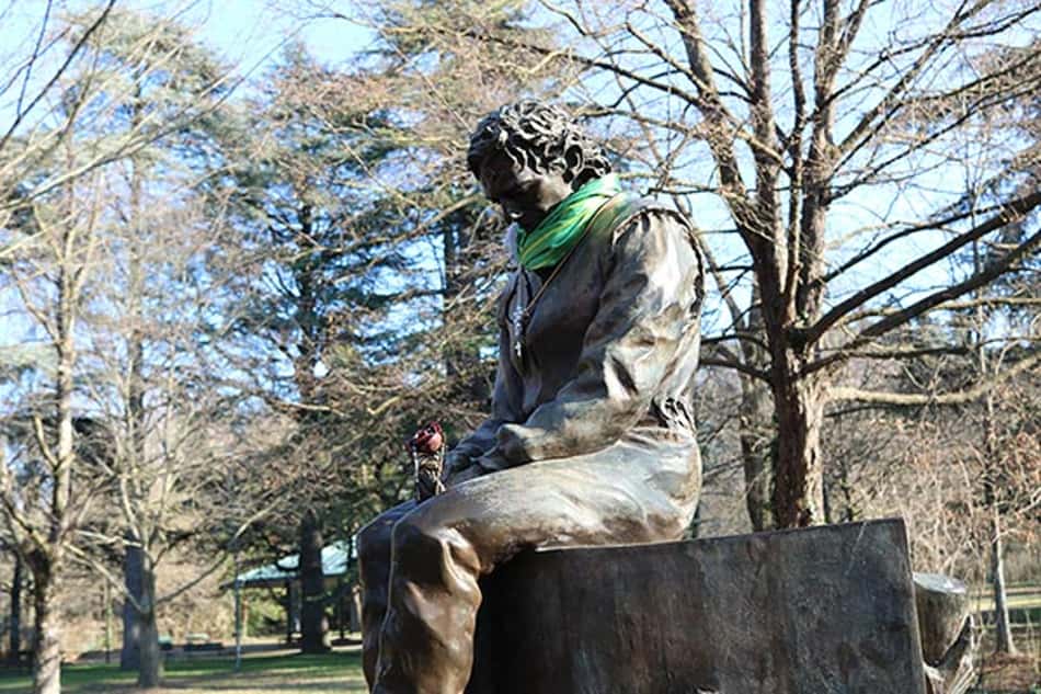 VÍDEO: F1Mania visita homenagens a Ayrton Senna em Imola