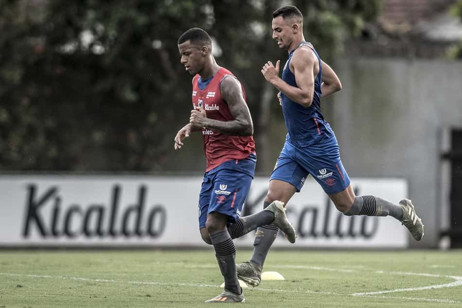 Volante de origem, Guilherme Nunes é testado em outras duas posições no Santos