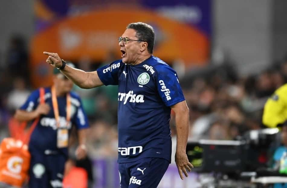 Luxa já vê uma característica sua no Palmeiras: 'Se perde a bola, pressiona'