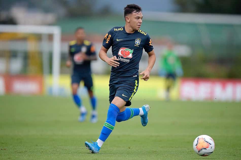 Prestes a iniciar o Pré-Olímpico, Pepê celebra chance na Seleção: 'Motivo de orgulho'