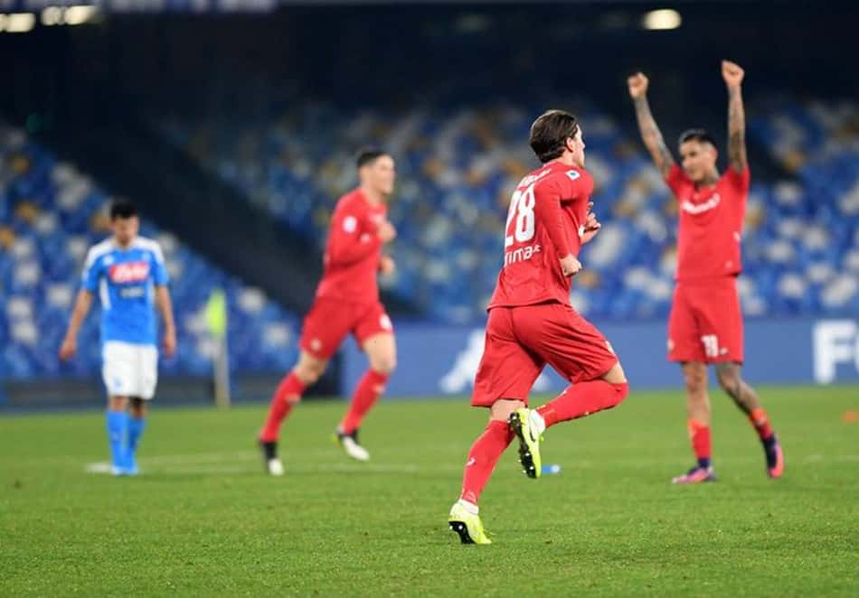 Fiorentina bate o Napoli, que acumula três derrotas consecutivas