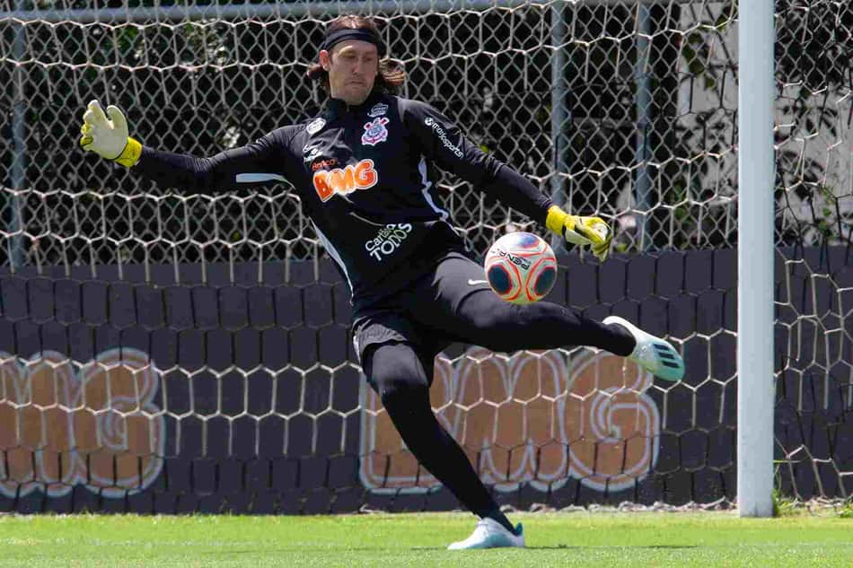Cássio diz aceitar críticas, mas foca no futuro do Corinthians em 2020