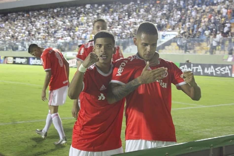 Internacional vence o Corinthians na semi e está na decisão da Copinha