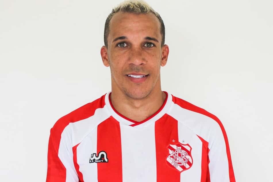 Campeonato Carioca! Bangu contrata meia que é ídolo na Macedônia
