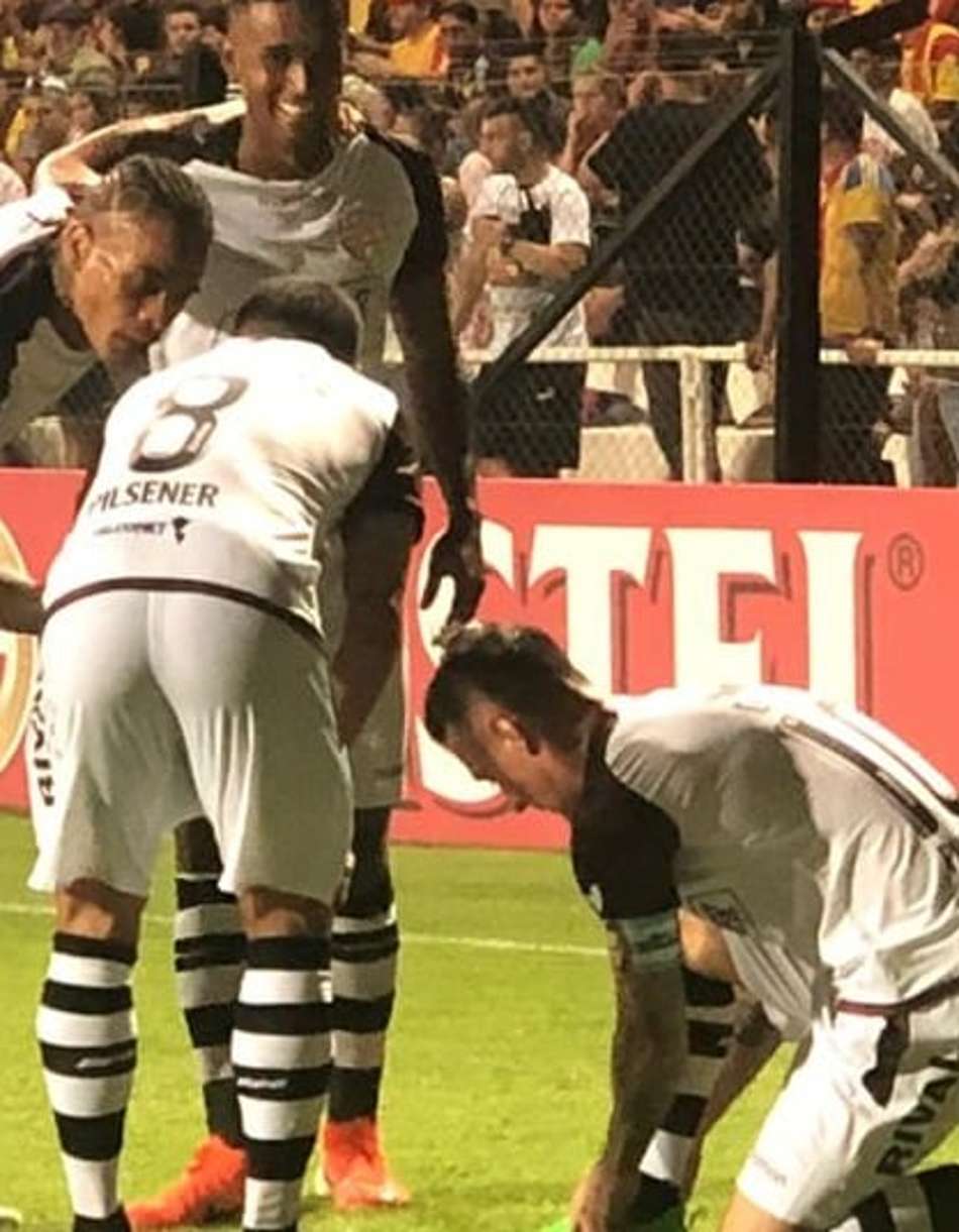 Barcelona de Guayaquil derrota o Progresso e abre boa vantagem para o duelo da volta