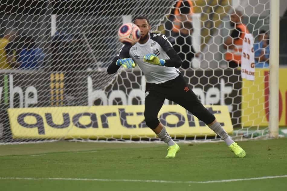 Everson revive sonho em marcar pelo Santos: 'Entraria na história'
