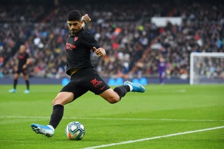 Clube da Arábia Saudita anuncia a contratação de Banega, do Sevilla
