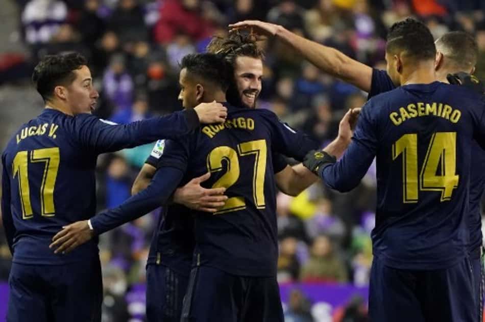 Real Madrid vence o Valladolid e assume a liderança do Espanhol
