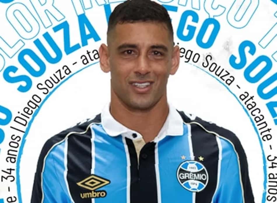 Livre no mercado, Diego Souza é anunciado pelo Grêmio