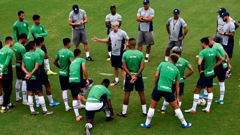 Em busca de retomada, Fluminense tenta evocar Time de Guerreiros