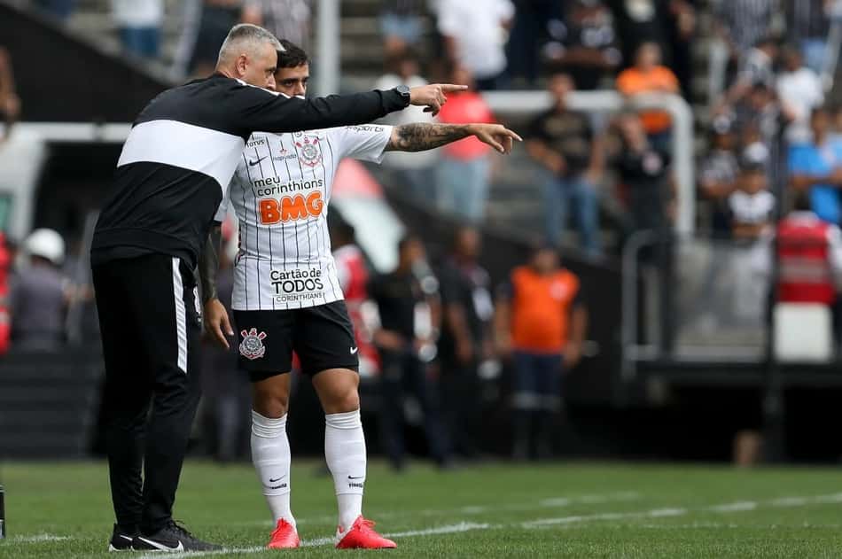 Ideias de Tiago Nunes funcionam e Timão domina o clássico; leia análise