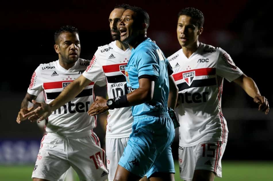 Último São Paulo x Novorizontino teve polêmicas e árbitro afastado